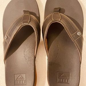 Reef Cushion Lux Men’s Sandals, Size 9, Like Brand New, Worn Once!